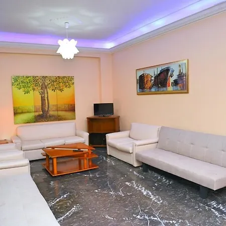 Panorama Aparthotel 3*